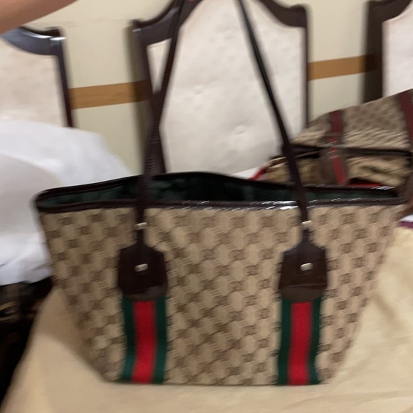 Authentic Gucci Mono Tote Canvas - Picture 2 of 16